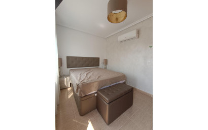 Resale - Townhouse -
Avileses - Jerónimo Y Avileses