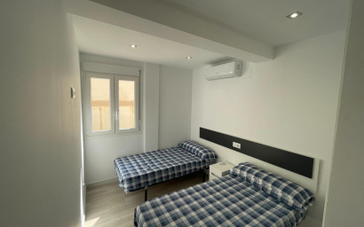 Resale - Bungalow -
Orihuela Costa - La Regia