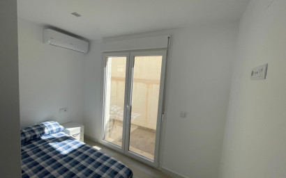 Resale - Bungalow -
Orihuela Costa - La Regia
