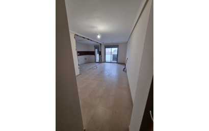 Herverkoop - Plat -
Torrevieja - Costa Blanca