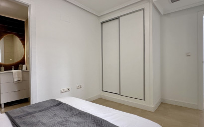 Herverkoop - Plat -
Torrevieja - Costa Blanca