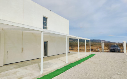 Revente - Villa -
Pinoso - Inland