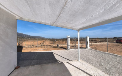 Revente - Villa -
Pinoso - Inland
