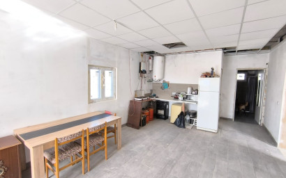 Revente - Villa -
Pinoso - Inland