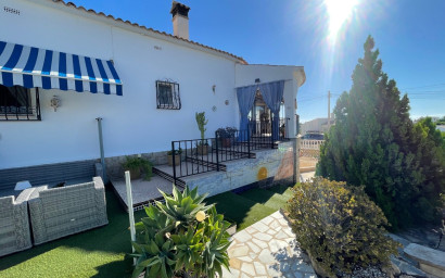 Revente - Villa -
Alfas del Pí - Costa Blanca