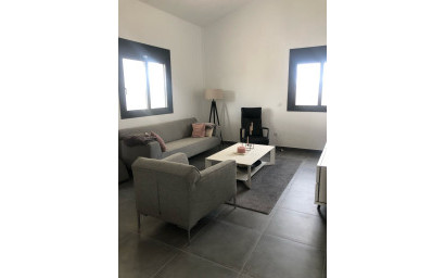 Revente - Villa -
Pinoso - Inland