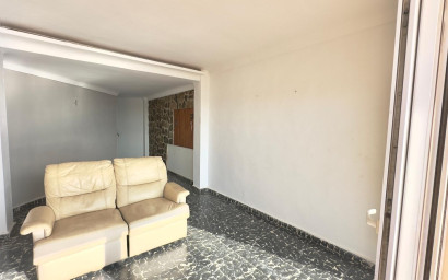 Herverkoop - Plat -
Torrevieja - Zona Los Frutales