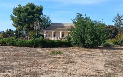 Revente - Villa -
Yecla - Inland