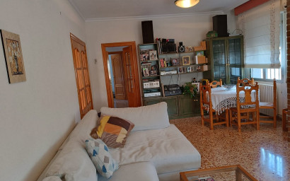 Revente - Villa -
Yecla - Inland