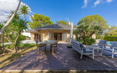 Revente - Villa -
Orihuela Costa - Costa Blanca