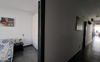 Herverkoop - Plat -
Torrevieja - Acequion