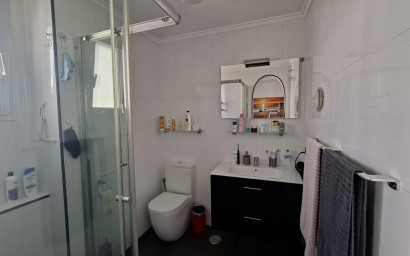 Herverkoop - Plat -
Torrevieja - Acequion