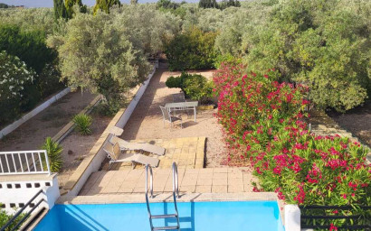 Herverkoop - Villa -
Biar - Costa Blanca