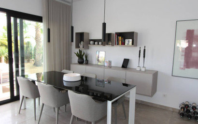 Revente - Villa -
Rojales - Inland