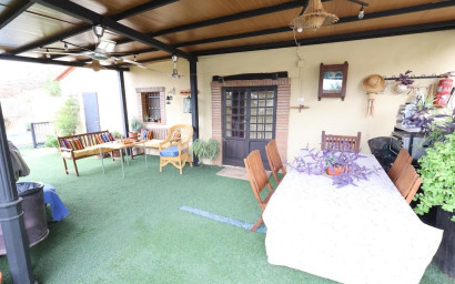 Revente - Villa -
Fortuna - Inland