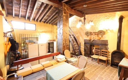 Revente - Villa -
Fortuna - Inland