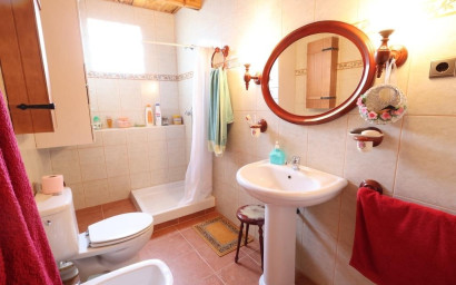 Revente - Villa -
Fortuna - Inland