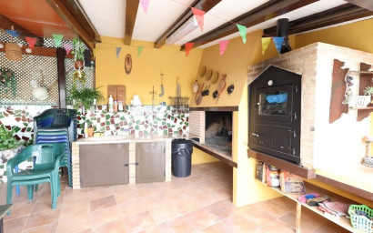 Revente - Villa -
Fortuna - Inland