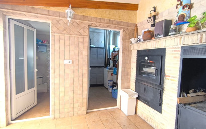 Revente - Villa -
Yecla - Inland