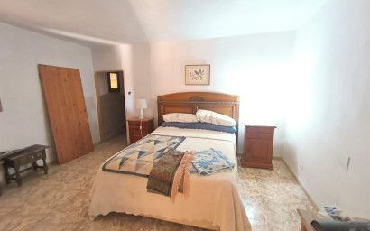 Revente - Villa -
Chinorlet - Inland