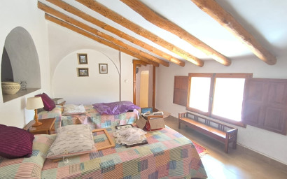 Revente - Villa -
Chinorlet - Inland