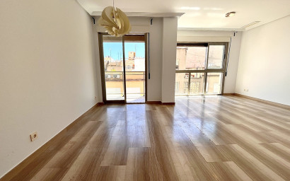 Revente - Appartement -
Santa Pola - Costa Blanca