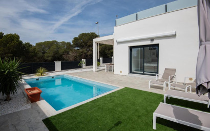 Revente - Villa -
Pinar de Campoverde - LOS ROMEROS