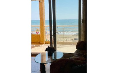 Herverkoop - Plat -
Torrevieja - La Mata