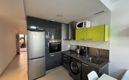 Herverkoop - Plat -
Torrevieja - Costa Blanca
