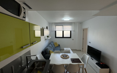 Herverkoop - Plat -
Torrevieja - Costa Blanca
