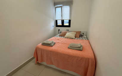 Herverkoop - Plat -
Torrevieja - Costa Blanca