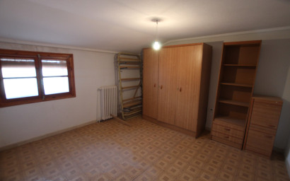 Revente - Maison de campagne -
Torre Del Rico - Inland