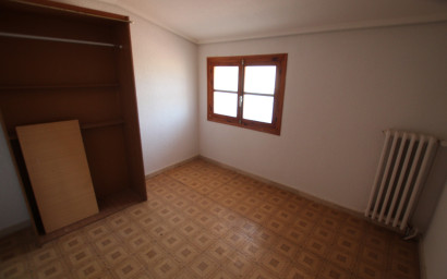 Revente - Maison de campagne -
Torre Del Rico - Inland