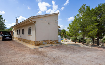 Herverkoop - Villa -
La Zarza
