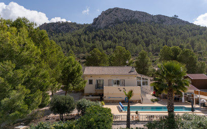 Herverkoop - Villa -
La Zarza