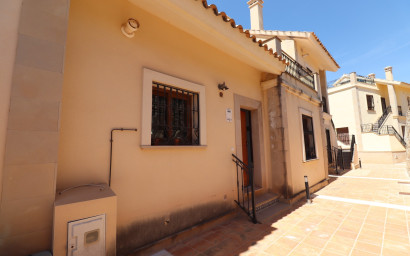 Revente - Bungalow -
Algorfa - La Finca Golf Resort