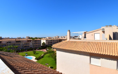 Herverkoop - Herenhuis -
Orihuela Costa - Playa Flamenca