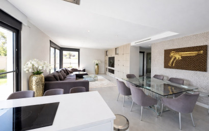 Revente - Villa -
Torrevieja - Los Balcones