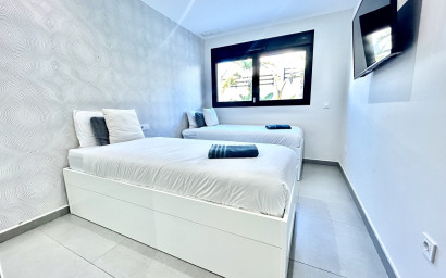 Revente - Villa -
Torrevieja - Los Balcones