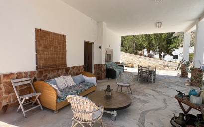 Resale - Finca - Country Property -
Crevillente
