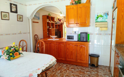 Revente - Maison mitoyenne -
La Zenia