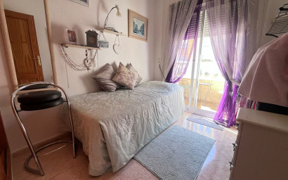Resale - Townhouse -
Villamartín