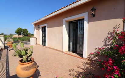 Revente - Maison de campagne -
Albatera - Albatera - Country