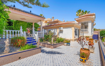 Revente - Villa -
Ciudad Quesada - La Marquesa Golf