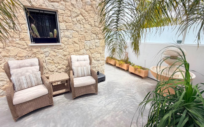 Revente - Villa -
Los Montesinos - La Herrada