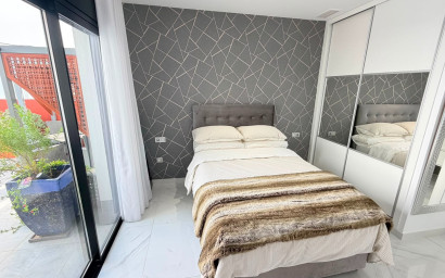 Revente - Villa -
Los Montesinos - La Herrada