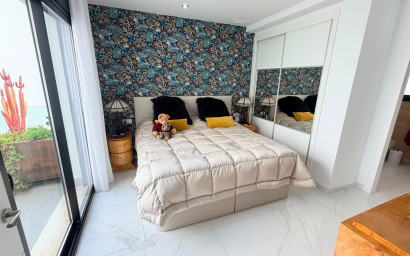 Revente - Villa -
Los Montesinos - La Herrada