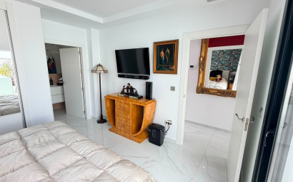 Revente - Villa -
Los Montesinos - La Herrada