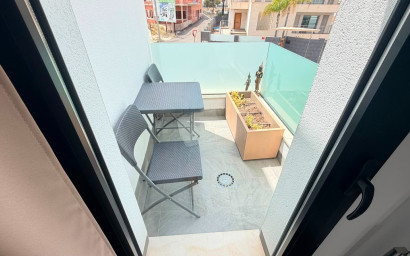 Revente - Villa -
Los Montesinos - La Herrada