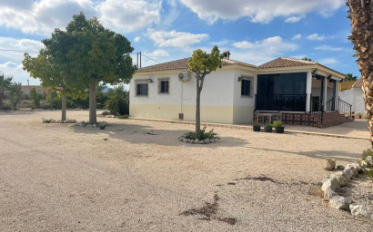 Revente - Maison de campagne -
Abanilla